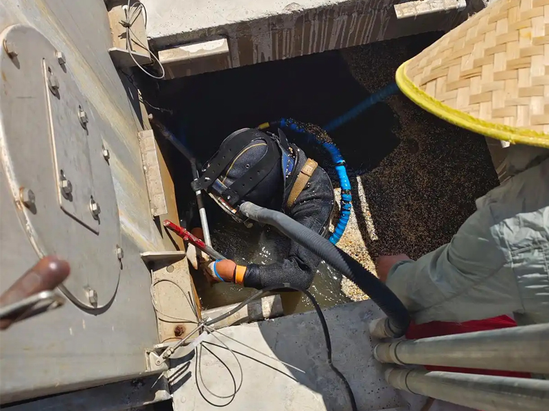 月牙湖有限空间