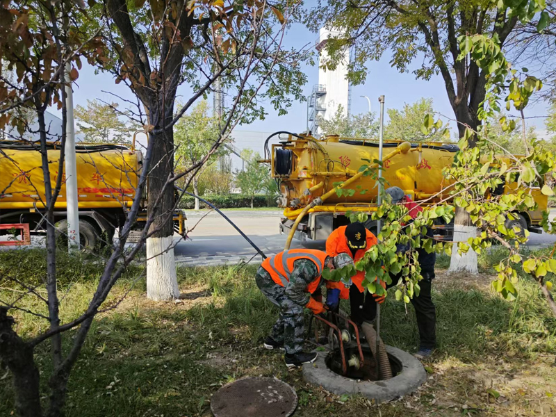 月牙湖厂区管道清洗